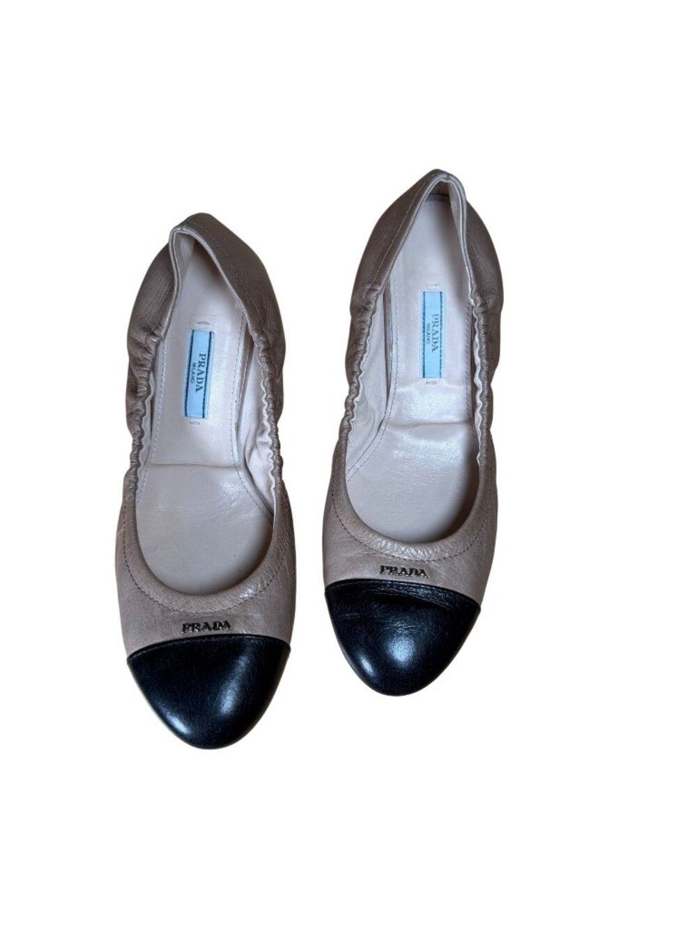 Prada Beige Black Cap Toe Logo Leather Scrunch Ballet Flats Size EU 39.5 US 9.5